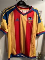 Valencia Away Football Shirt 2015/16 Size Medium