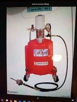Engine Auto Oil Changer. pneumatic oil extractor, New Machines.