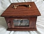 SMALL COLLECTOR'S CABINET FOR LIGHT RESTORATION 