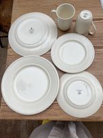 Wedgewood EDME Cream X2 10” Dinner Plates X2 8” Side Plates X2 Mugs