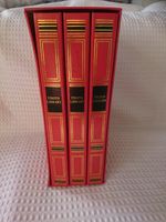 VTG BOXED RED LIBRARY BOOK SET FAUX LEATHER 3 PHOTO ALBUMS HOLDS 240 PHOTOS VGC