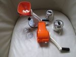 Vintage Spong 702 Kitchen Set Mincer Slicer Grater Orange + Box