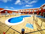 Luxury 2 bedroom Apartment Central Caleta De Fuste & Swimming Pool Roof Terrace