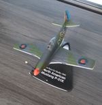 Atlas Editions WW2 Planes Mustang P-51K v Heinkel HE-162 Salamander 