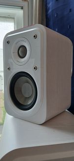 Polk Signiture S10 Pair White Bookshelf Speakers New Boxed & Tested Working