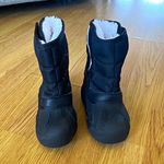 Campri Kids Black Snow Boots UK 9 EU 27 Faux Fur Lined Mid-Calf Round