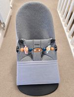 BabyBjörn Bouncing Chair Baby Bouncer Seat, Grey with Animal Toy Bar