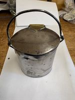 antique milk/cream can brass&metal.THE BRITTANIA CAN COMPANY