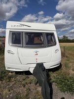 Lunar Lexon SB 2010 4 Berth Caravan. 2 Single Beds and Sofa Double Bed. Ex Cond