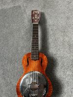 Gretsch G9112 Resonator Ukulele with Gig Bag, Vintage Mahogany Stain