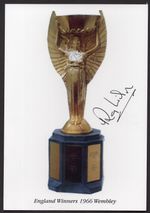 1966 WORLD CUP JULES RIMET COLOUR POSTCARD SIGNED BY RAY WILSON EVERTON FC