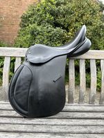 Oakfield 17” MW Black Leather Saddle
