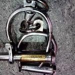Adjustable Iron Handcuffs With Key Property Of Alcatraz Prison