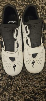 Specialized Torch 3.0 Men's Road Cycling Shoes Dial Closure White/Black EU 44