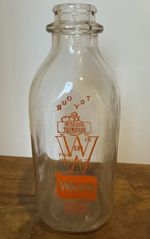 RARE Vintage Wawa Dairy Milk Bottle One Quart Media Pennsylvania