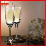 Personalised Engraved Wedding Day Gift Champagne Glass Flutes Gifts 2 Designs