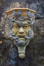 THE TUDOR GATE GREEN MAN in Farran Stone and Lead  Fine Quality  NEW