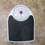 Vintage Zeus Mechanical Bathroom Scale Doctor Style Analog Weight 150kg 23st