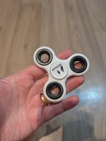 Spinner fidget toy white