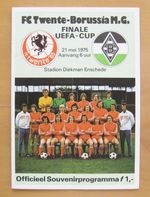 TWENTE v BORUSSIA MONCHENGLADBACH UEFA Cup Final 1975 *RARE Programme - VG Cond*