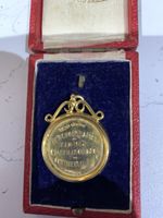 Pigeon Pin Badge Race Competition Fancying Racing Collectable