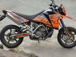 kTM 950 Super Moto Motorcycle Bike