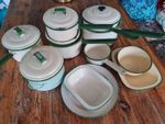 VINTAGE WWII 1940s CREAM/GREEN ENAMEL WARE SAUCEPANS & LIDS + PIE DISHES Judge