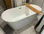 Freestanding White Acrylic Oval Bath with Overflow Drain Centre Bathroom
