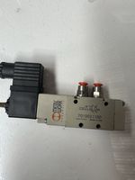 Metal Work Pneumatic 7010021100 with coil W0215000101