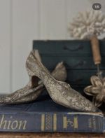 Antique Edwardian Ladies Metallic Heeled Shoes