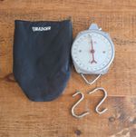 spring scales up to 25kg with 2 hooks fish scales hanging scale.fishing scalez