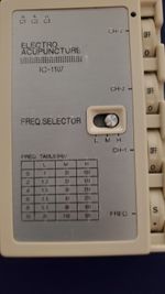 ITO IC-1107+ 3-CHANNEL PALM-SIZED ELECTRO ACUPUNCTURE  Made in Japan