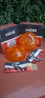 LAND ROVER SERIES 2 2a  L637 INDICATOR LENSES (PAIR) NEW OLD STOCK