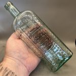 LARGE VICTORIAN POISON BOTTLE EMBOSSED AMMONIA CAUTION POISONOUS NOT TO BE TAKEN