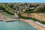 IWC1594 - Isle of Wight - Sherwood Hotel overlooking Shanklin Bay - photo 6x4