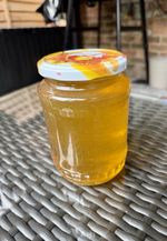 Natural Raw Acacia Honey 1KG – Unfiltered Fresh Harvest