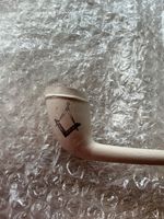 Masonic collectable -old  clay pipe with Masonic symbol. Very good condition.