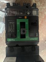 McCb PowerPacT 4 3P Icu 36kA TMD Thermal Magnetic Trip Unit 100A 3P