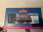BACHMANN 'OO' GAUGE 37-2011K 7 PLANK WAGON 'W.R. DAVIES & CO' COLLECTOR CLUB !