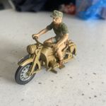 F Vintage Britains Motorcycles 9694 Afrika Corps Rider 1974 1/32 Scale
