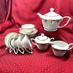 RICHARD GINORI 10895 WHITE WITH GOLD LATTICE TEA SET-17 PC