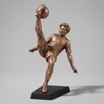 Daizen Maeda Old Firm Derby Bicycle Kick Statue – Celtic Fan Art Collectible