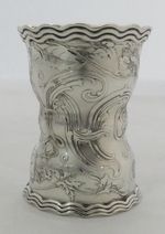 VINTAGE TIFFANY &C0 STERLING SILVER 2 3/4" LONG ROUND "HOLY GRAIL" NAPKIN RING