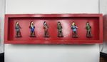 Britains North American Indian Standing + Knife & Hatchet 6 toy Figures  N16
