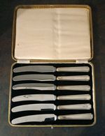 Cased Set of 6 Vintage Sterling Silver Butter Spreaders - Boxed