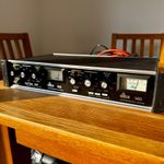 DBX 160 VU Vintage Compressor/ Limiter, Stereo Pair