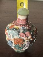 FABULOUS 19th C. CHINESE HAND PAINTED PORCELAIN SNUFF BOTTLE with ANIMALS
