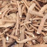 Dried Dandelion Root for Rabbits & Guinea Pigs - Natural Chew & Forage