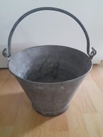 Small Vintage Watertight Galvanized Bucket/Pail.