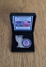 BOLTON WANDERERS LEAGUE ONE PLAY-OFF WINNERS 2026 LTD ED BADGE SET 